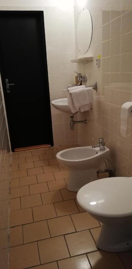 Hotel Apollo Valasske Mezirici Luaran gambar